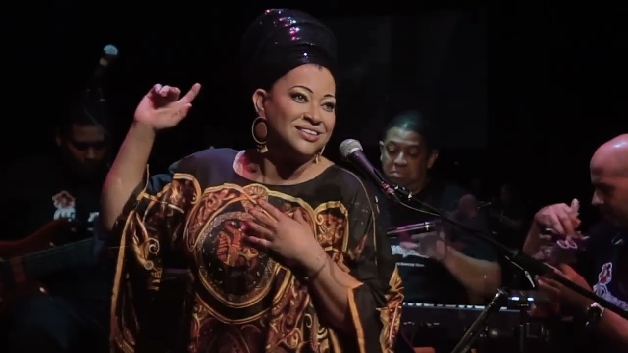 Perdoname  en Vivo / Bellas Arte  Habana Cuba